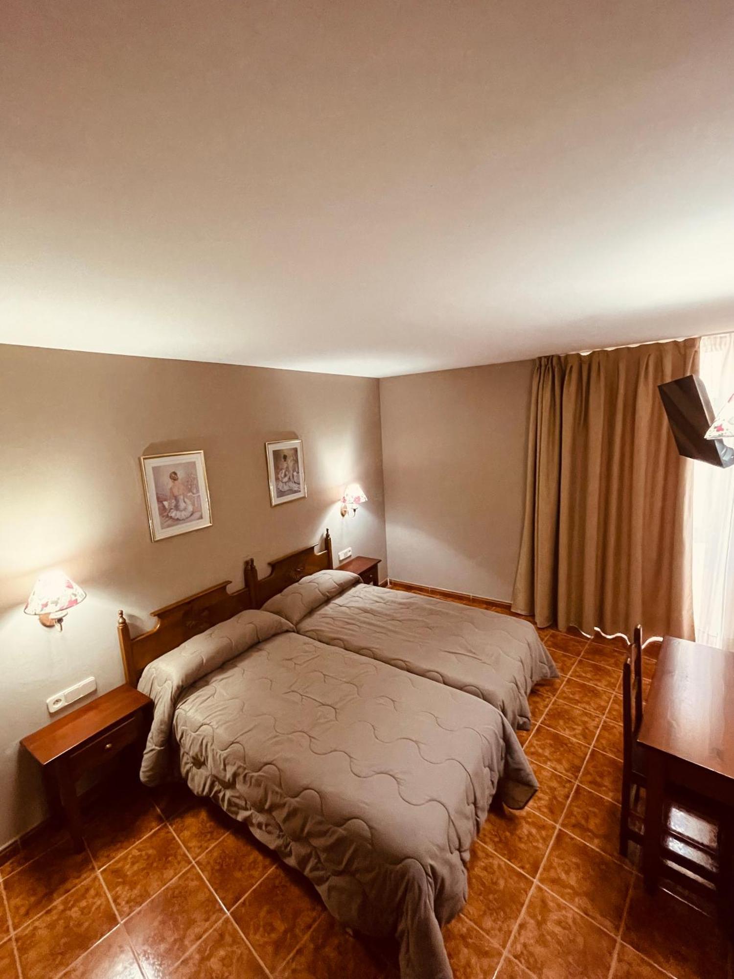 Hotel Orla Vielha Luaran gambar